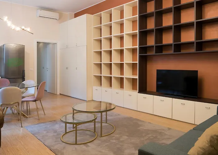 Porta Romana Exclusive Apartment - City Center - M3