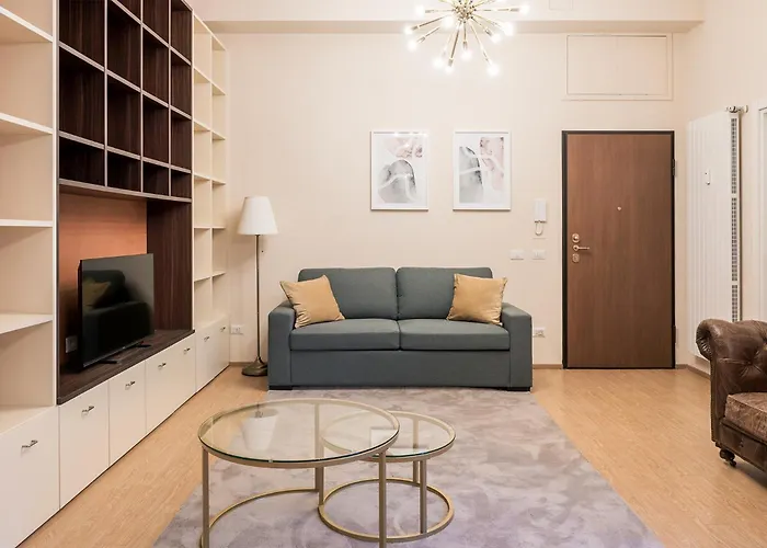 Porta Romana Exclusive Apartment - City Center - M3